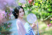 云浅-若似月轮终皎洁，不辞冰雪为卿热-云浅